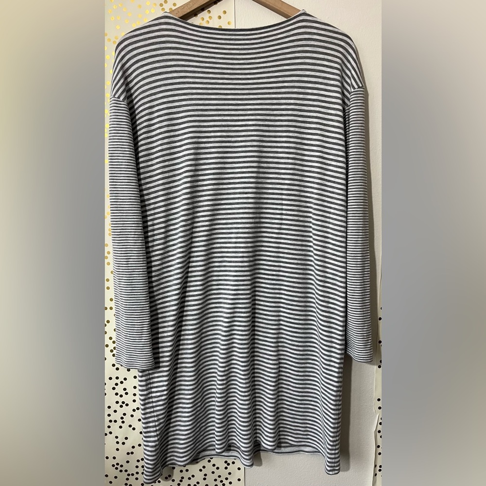 J. Jill Classic Gray and White Long Sleeve Striped Midi Dress size Small - Picture 2 of 9